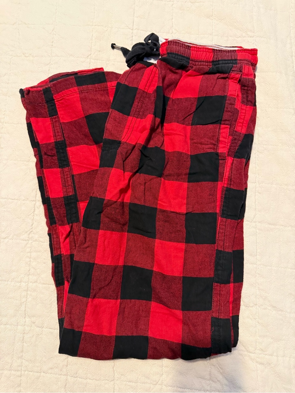 American Eagle Outfitters Red and Black Buffalo Plaid Jogger Pants